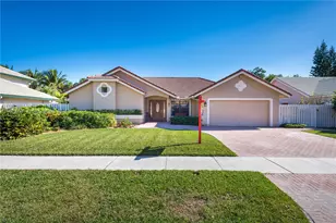 850 Amherst Ave, Davie, FL 33325 - Photo 1