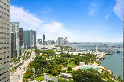 325 S Biscayne Blvd #2522, Miami, FL 33131 - Photo 1