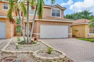 9236 NW 54th St, Sunrise, FL 33351 - Photo 1