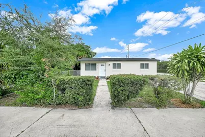 5201 Wiley St, Hollywood, FL 33021 - Photo 1
