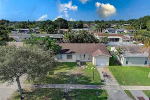 11540 NW 33rd St, Sunrise, FL 33323 - Photo 1