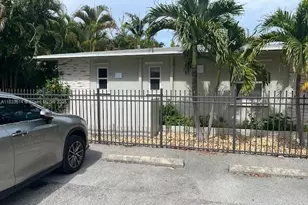 816 NE 17th Way, Fort Lauderdale, FL 33304 - Photo 1