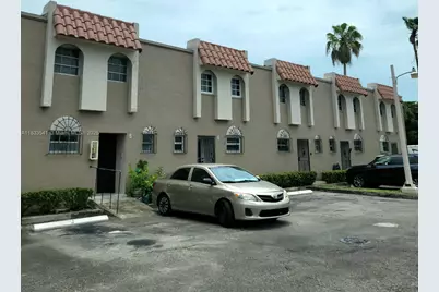 11 Olive Dr #J, Hialeah, FL 33010 - Photo 1