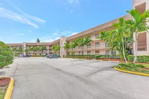10304 Sunrise Lakes Blvd, Sunrise, FL 33322 - Photo 1