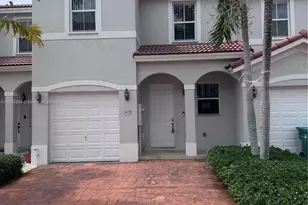 1029 NE 207th Terrace, Miami, FL 33179 - Photo 1