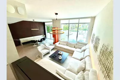 50 S Pointe Dr #TWN4, Miami Beach, FL 33139 - Photo 1