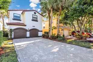 9825 Fairway Cove Ln, Plantation, FL 33324 - Photo 1