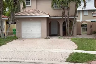 5490 NW 92nd Ave, Sunrise, FL 33351 - Photo 1