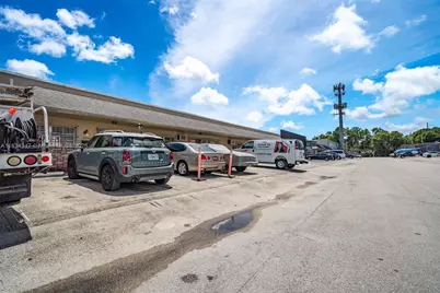 3540 NW 10th Ave #3540, Oakland Park, FL 33309 - Photo 1