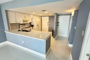 1351 NE Miami Gardens Dr, Miami, FL 33179 - Photo 1