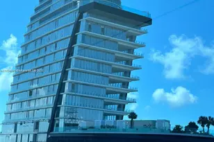 300 Biscayne Blvd, Miami, FL 33131 - Photo 1