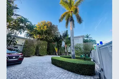 8036 Harding Ave #1, Miami Beach, FL 33141 - Photo 1