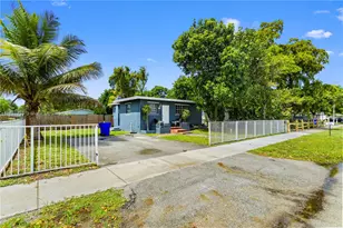 5734 McKinley St, Hollywood, FL 33021 - Photo 1