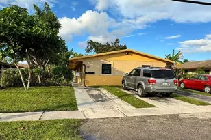 2731 SW 7th St, Fort Lauderdale, FL 33312 - Photo 1