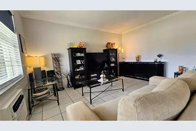 17000 NE 14th Ave #109, Miami, FL 33162 - Photo 1