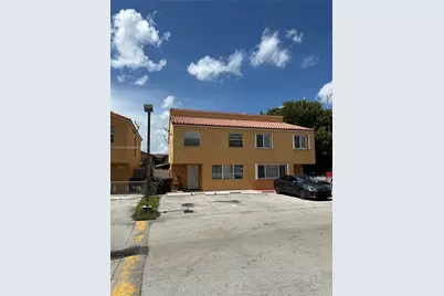 2405 W 54th Pl #03, Hialeah, FL 33016 - Photo 1
