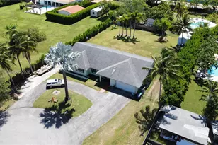 28242 SW 163rd Ct, Homestead, FL 33033 - Photo 1