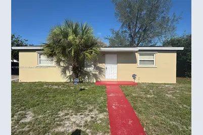 20711 NW 32nd Pl, Miami Gardens, FL 33056 - Photo 1