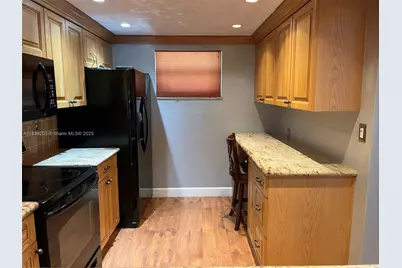 8735 Ramblewood Dr #114, Coral Springs, FL 33071 - Photo 3