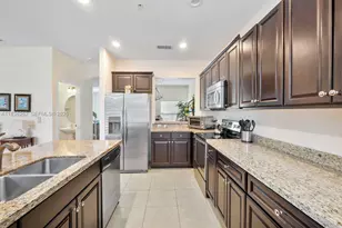 2851 W Prospect Rd, Tamarac, FL 33309 - Photo 1