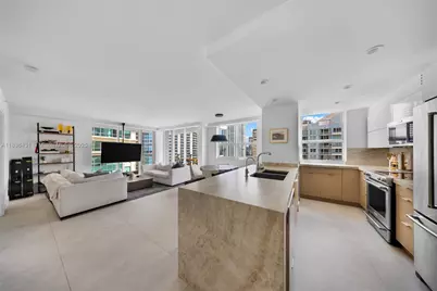 1155 Brickell Bay Dr #3002, Miami, FL 33131 - Photo 1