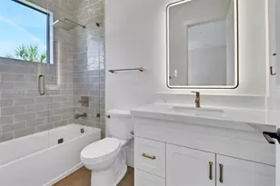 524 13th St SW, Naples, FL 34117 - Photo 27