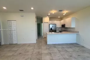 10295 NW 64th Terrace, Doral, FL 33178 - Photo 1