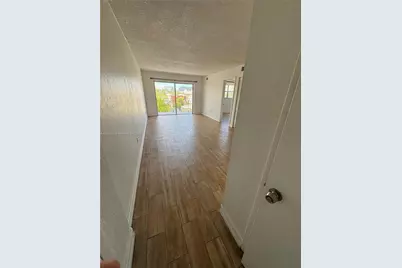 444 SW 4th St #402, Miami, FL 33130 - Photo 1