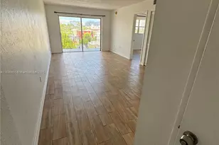444 SW 4th St, Miami, FL 33130 - Photo 1