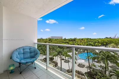 100 Bayview Dr #420, Sunny Isles Beach, FL 33160 - Photo 1