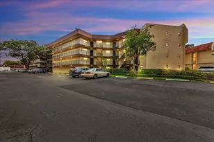 6555 W Broward Blvd, Plantation, FL 33317 - Photo 1