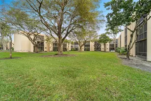 8415 SW 107th Ave, Miami, FL 33173 - Photo 1