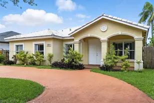8899 NW 169th Terrace, Hialeah, FL 33018 - Photo 1