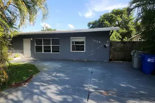 1524 NE 31st Ct, Pompano Beach, FL 33064 - Photo 1