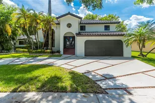 6421 Falconsgate Ave, Davie, FL 33331 - Photo 1