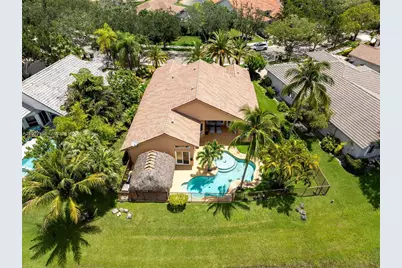 3043 Lakewood Dr, Weston, FL 33332 - Photo 1