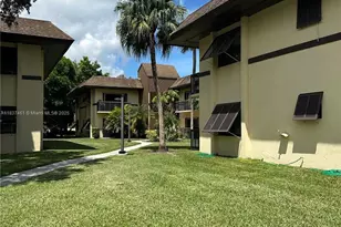 7965 SW 86th St, Miami, FL 33143 - Photo 1