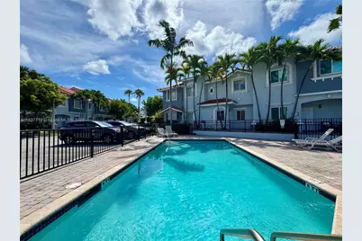 11667 NE 18th Dr #11667, North Miami, FL 33181 - Photo 1