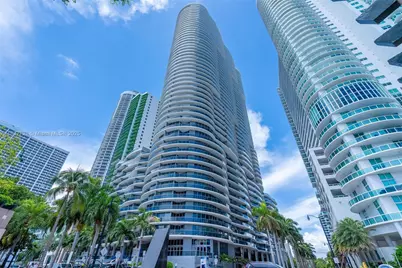 488 NE 18th St #3201, Miami, FL 33132 - Photo 1