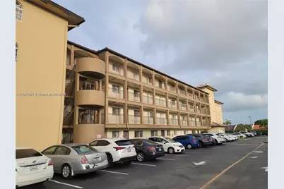 8851 NW 119th #4112, Hialeah Gardens, FL 33018 - Photo 1