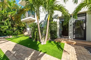 909 NE 16th Terrace, Fort Lauderdale, FL 33304 - Photo 1