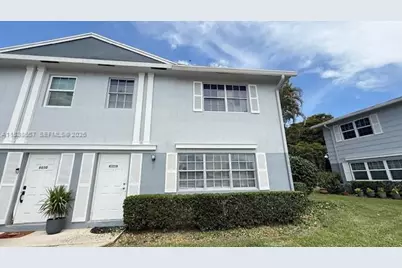 8040 SW 18th Pl #4-11, Davie, FL 33324 - Photo 1
