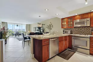 2901 S Palm Aire Dr, Pompano Beach, FL 33069 - Photo 1