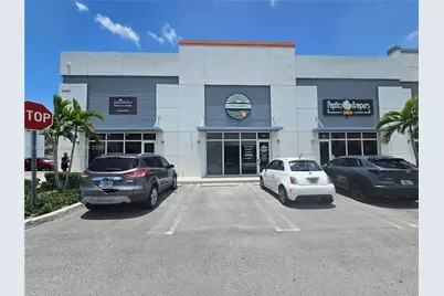 13460 NW 107th Ave #12, Hialeah Gardens, FL 33018 - Photo 1