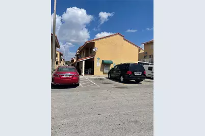 2765 W 61st Pl #202, Hialeah, FL 33016 - Photo 1