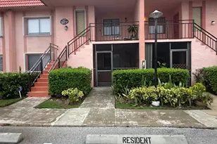 227 Lakeview Dr, Weston, FL 33326 - Photo 1