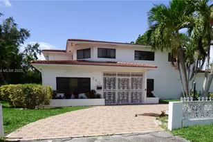 290 NE 108th St, Miami, FL 33161 - Photo 1