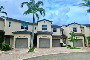 1900 Oceanwalk Ln, Lauderdale by the Sea, FL 33062 - Photo 1