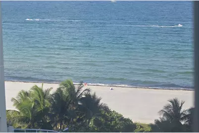 5005 Collins Ave #1023, Miami Beach, FL 33140 - Photo 1