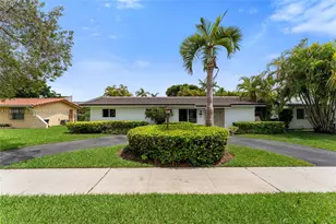 6731 SW 48th St, Miami, FL 33155 - Photo 1